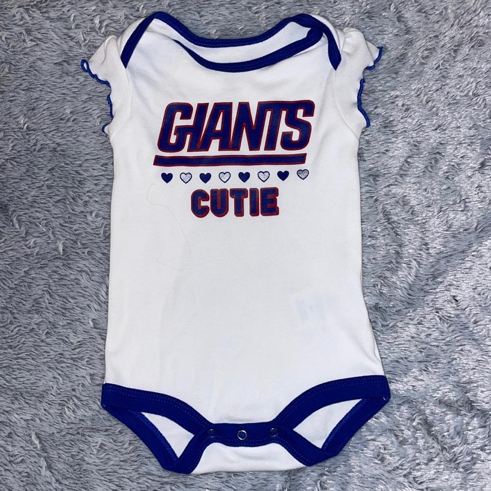 4, 3-6 month New York Giants baby onsie bundle
